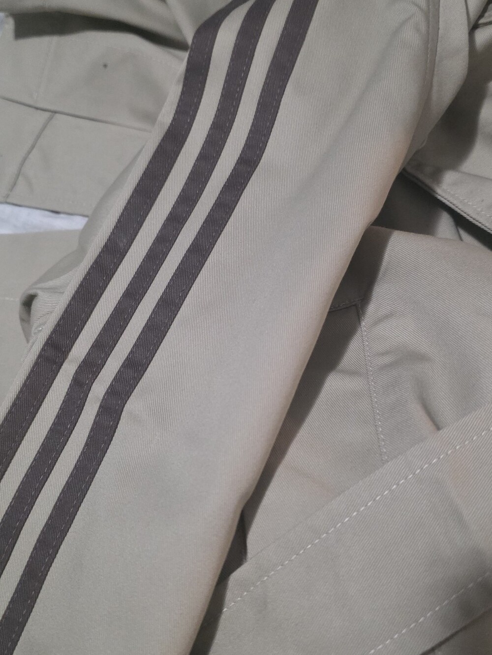 adidas Originals Logo Relaxed Women's Trench Coat Brown Size Extra Large NWT - Picture 6 of 8